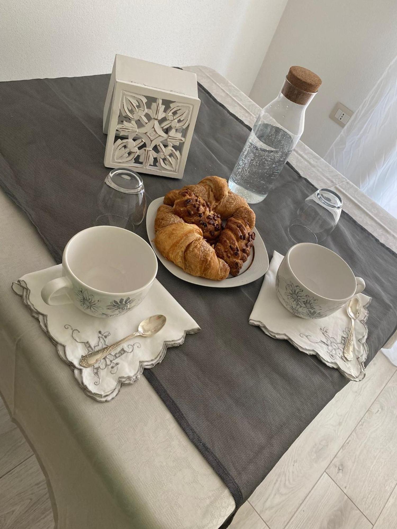 Bed and Breakfast Ajo' Da Paolo Budoni Zewnętrze zdjęcie